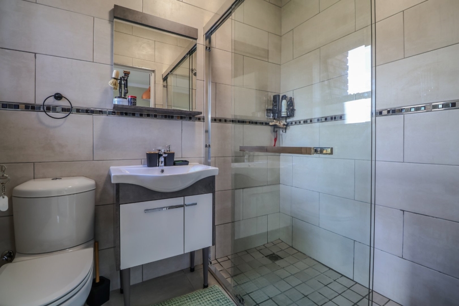 3 Bedroom Property for Sale in Kanonkop Western Cape